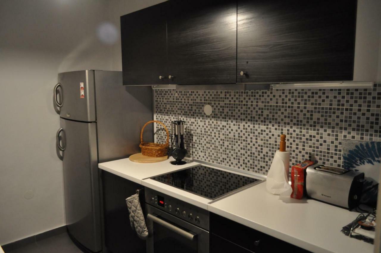 Awesome Home 3' From Metro Athen Exterior foto