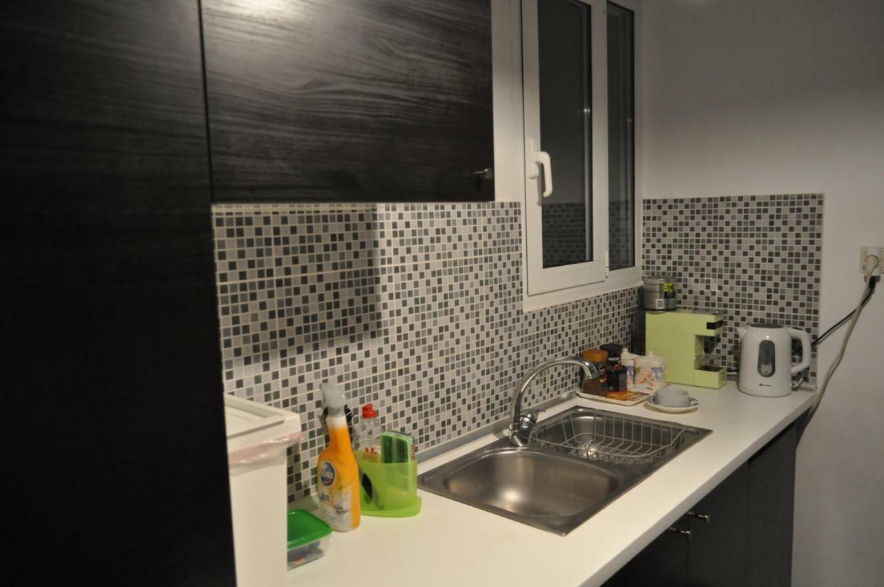 Awesome Home 3' From Metro Athen Exterior foto